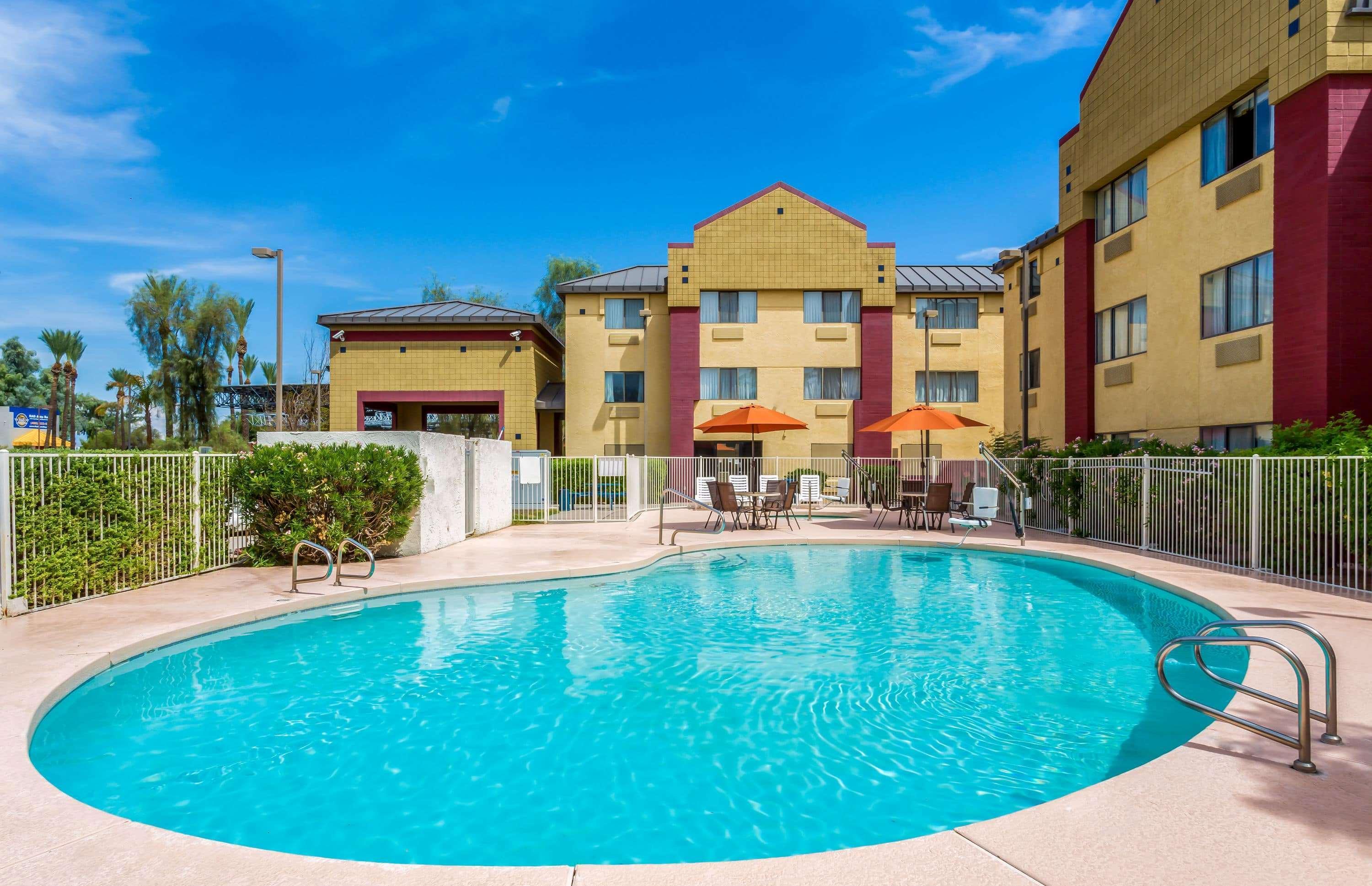 Super 8 By Wyndham Mesa Gilbert Hotel Luaran gambar